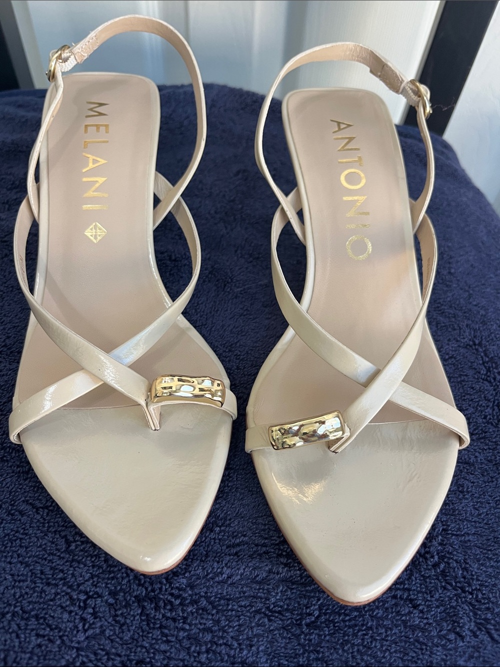 ANTONIO MELANI Beige Patent Slingback Heels with Gold Accent